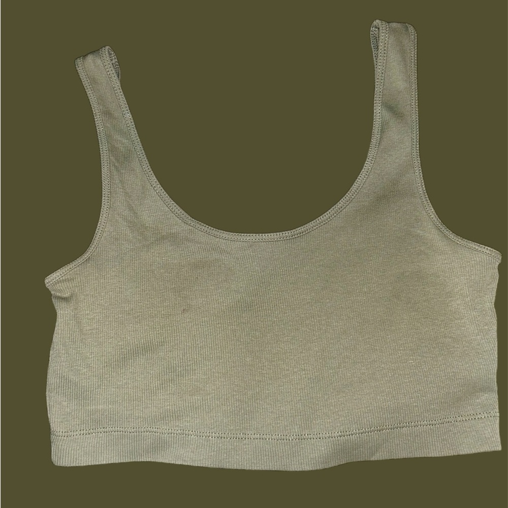 Chic Olive Green Crop Top